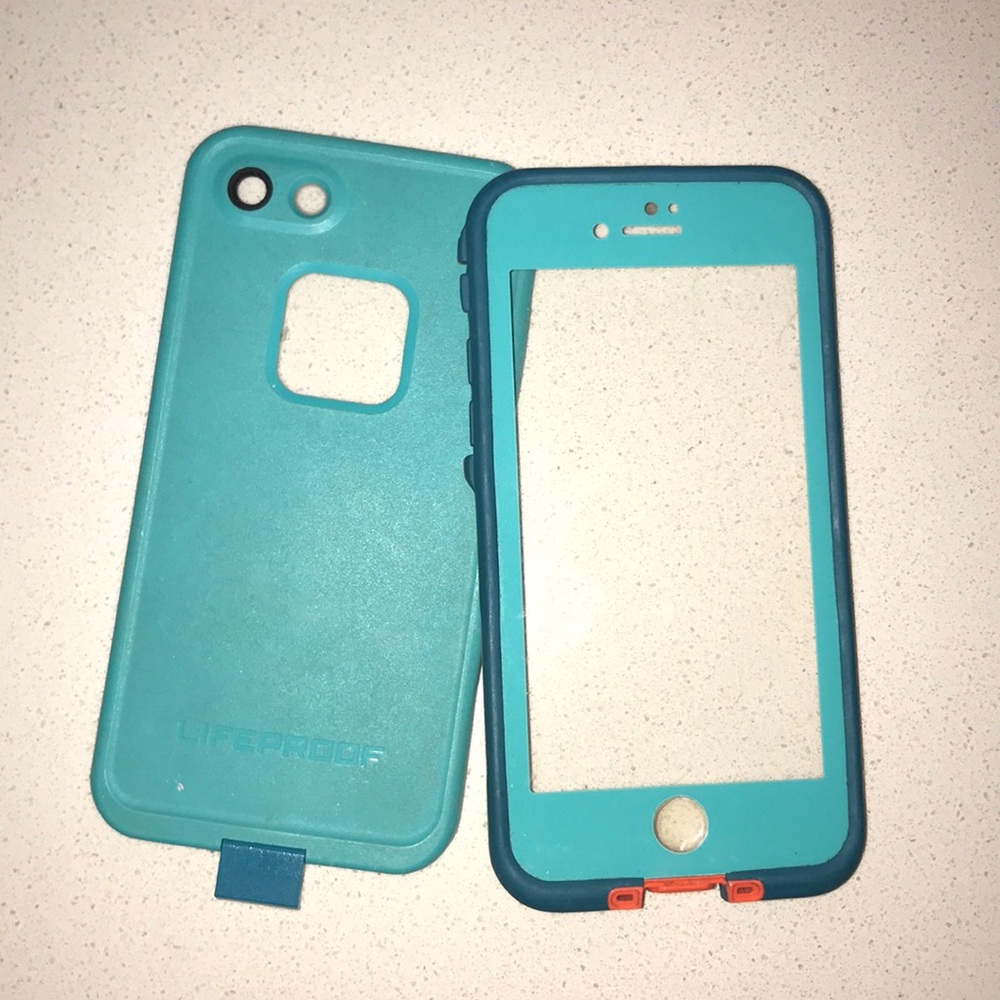 iPhone 7 life proof case